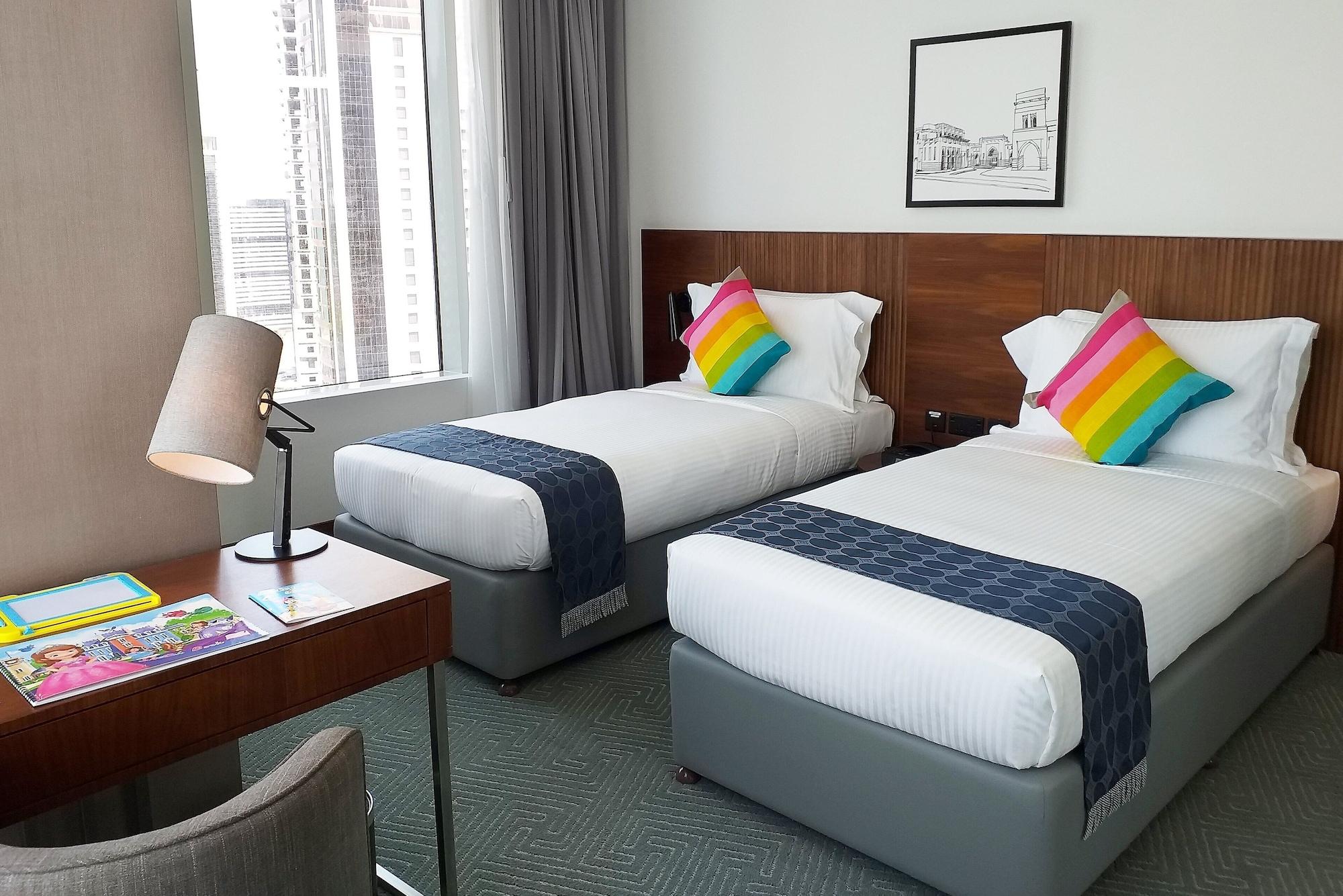 Somerset West Bay Доха Экстерьер фото A room at the hotel