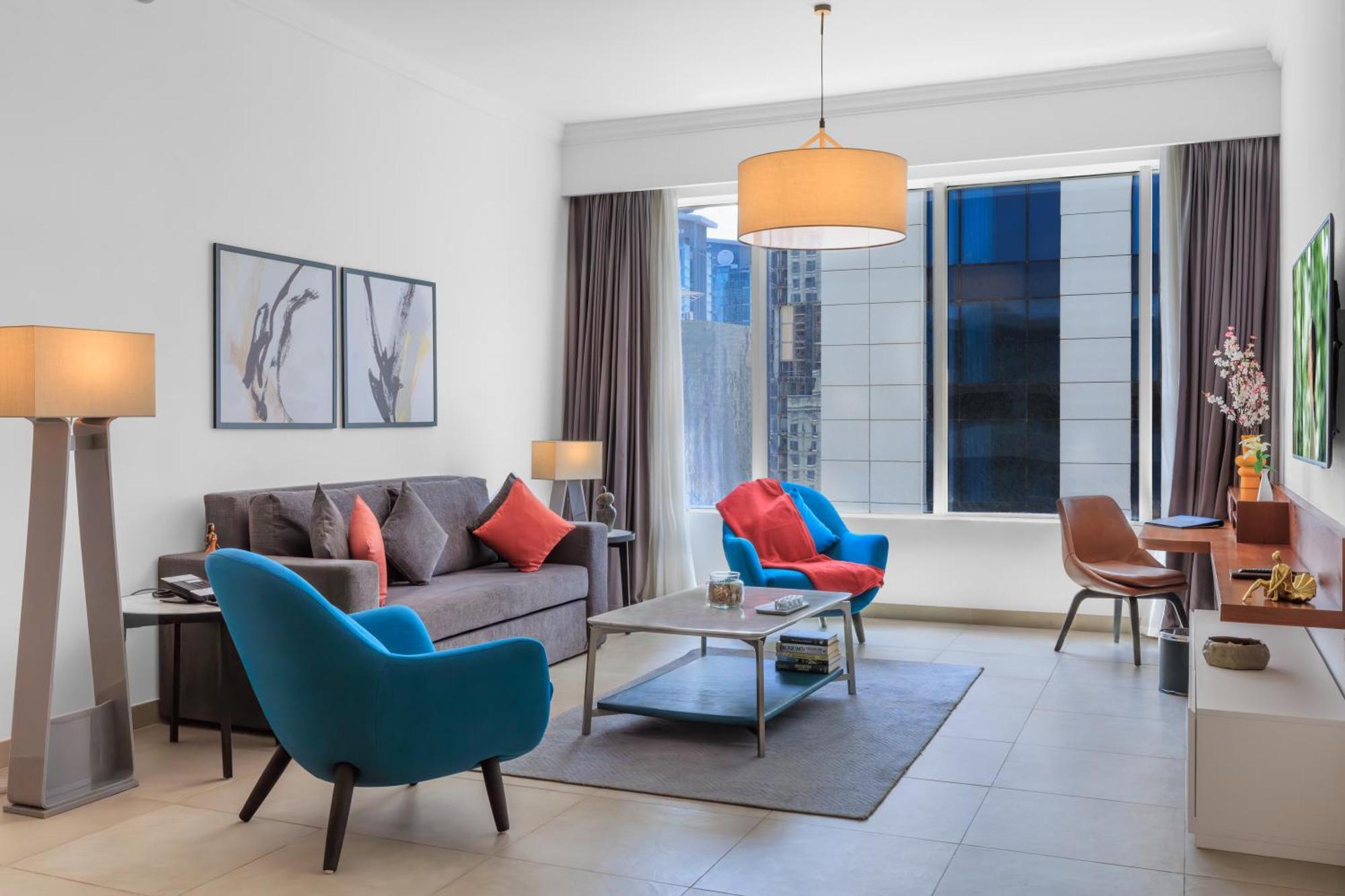 Somerset West Bay Доха Экстерьер фото Living room